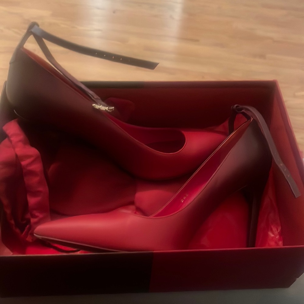 Red ombré Valentino heels with ankle strap